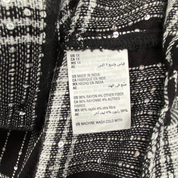 Style & Co Womens Shirt Top Plus 1X Black Sparkling Plaid Button-Up High-Low Hem - Picture 6 of 6